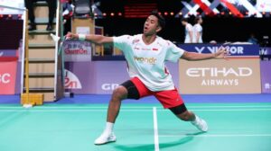 Alwi Farhan Taklukkan Shi Yu Qi di Singapore Open 2026