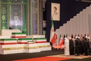 Prosesi Pemakaman Mendiang Ali Khamenei Dimulai