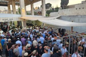 Ribuan Pemukim Israel Kembali Serbu Kompleks Masjid Al-Aqsa