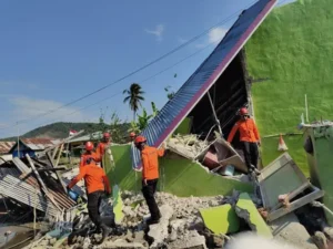 Update Gempa NTT: Korban Meninggal 103 Orang, 1.666 Luka-luka