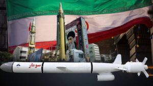 Iran Siapkan Strategi Perang Baru, AS akan Dihantam Duluan