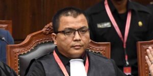 Proses Pemakzulan Gibran di DPR tak akan Dimulai Kecuali Ada Gerakan Masif dari Masyarakat